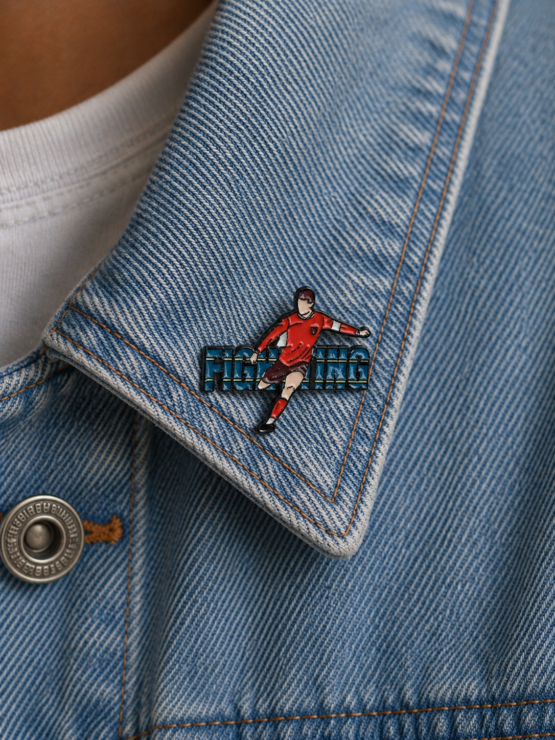 Title: Fighting Soccer Pin - Captain Edition ⚽❤️