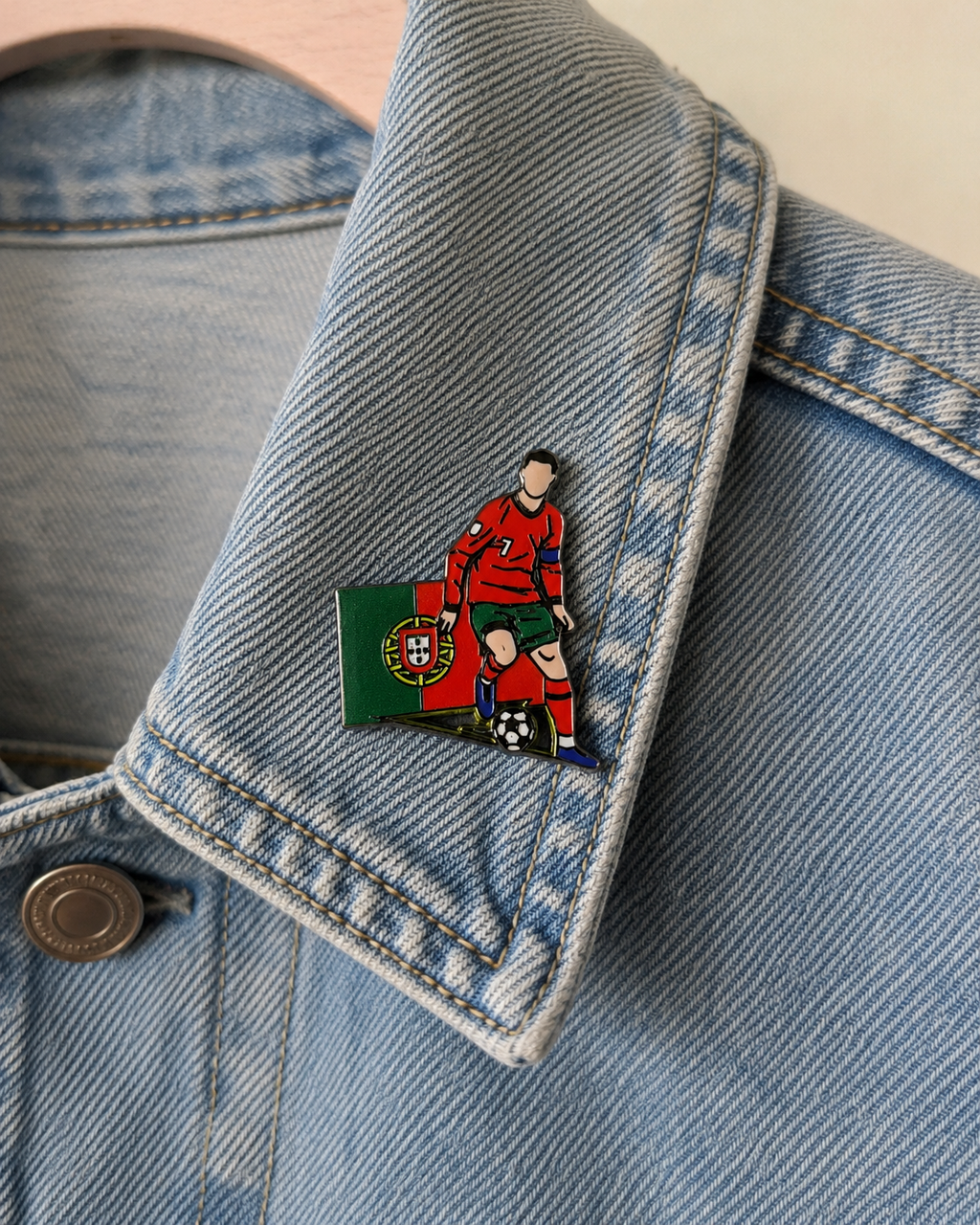 Portugal Soccer Legend Pin ⚽🇵🇹